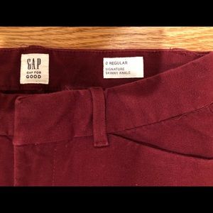 Gap burgundy skinny crop dress pants